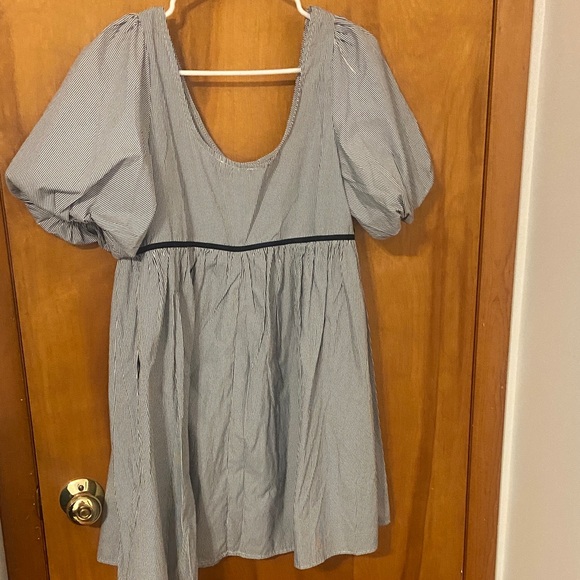 The Landon Babydoll Dress - Picture 15 of 16